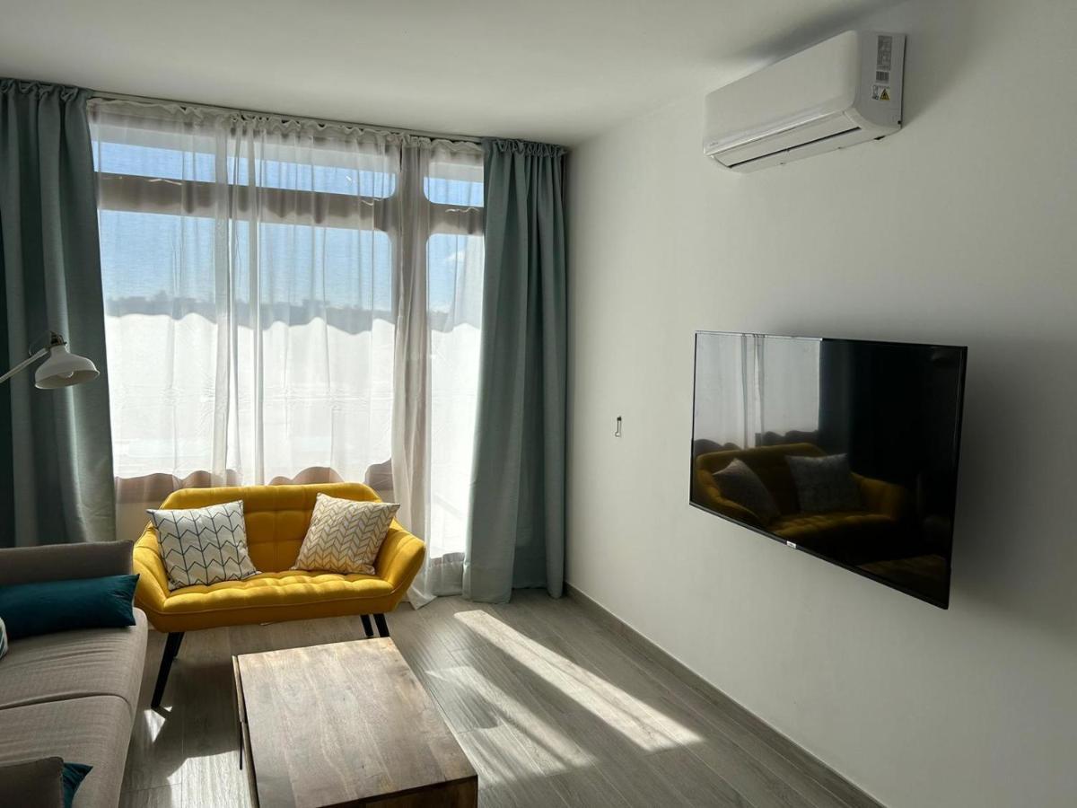 Apartamento Jameos-Los Molinos Costa Teguise, Lanzarote Екстериор снимка