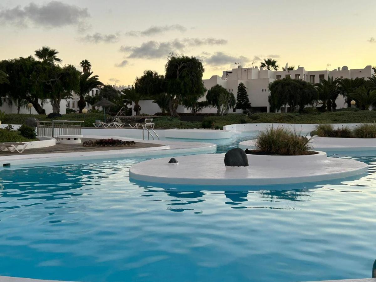 Apartamento Jameos-Los Molinos Costa Teguise, Lanzarote Екстериор снимка
