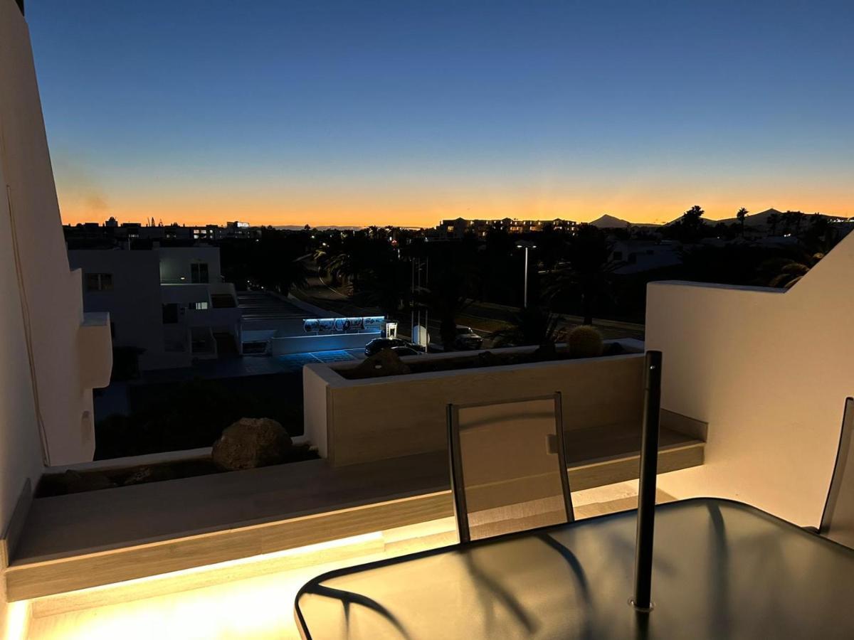 Apartamento Jameos-Los Molinos Costa Teguise, Lanzarote Екстериор снимка