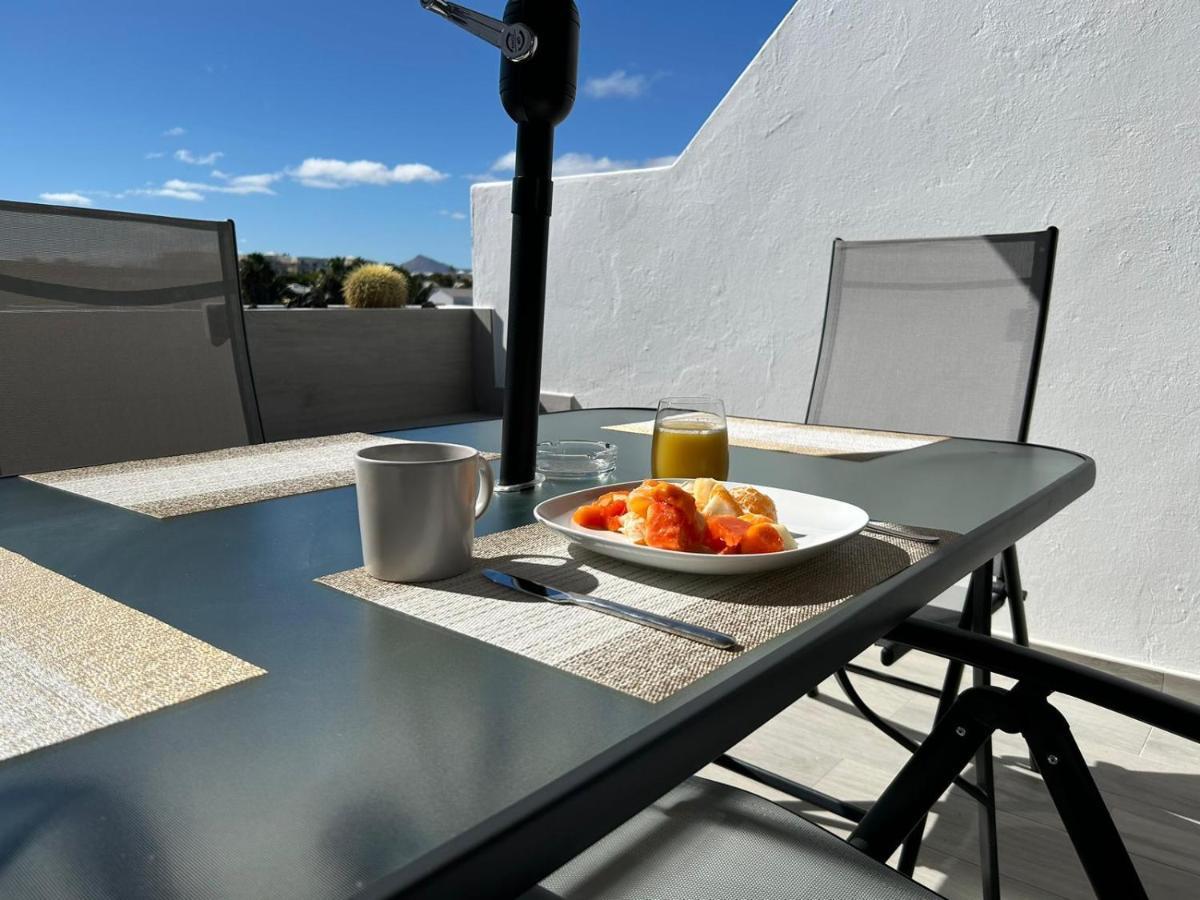 Apartamento Jameos-Los Molinos Costa Teguise, Lanzarote Екстериор снимка